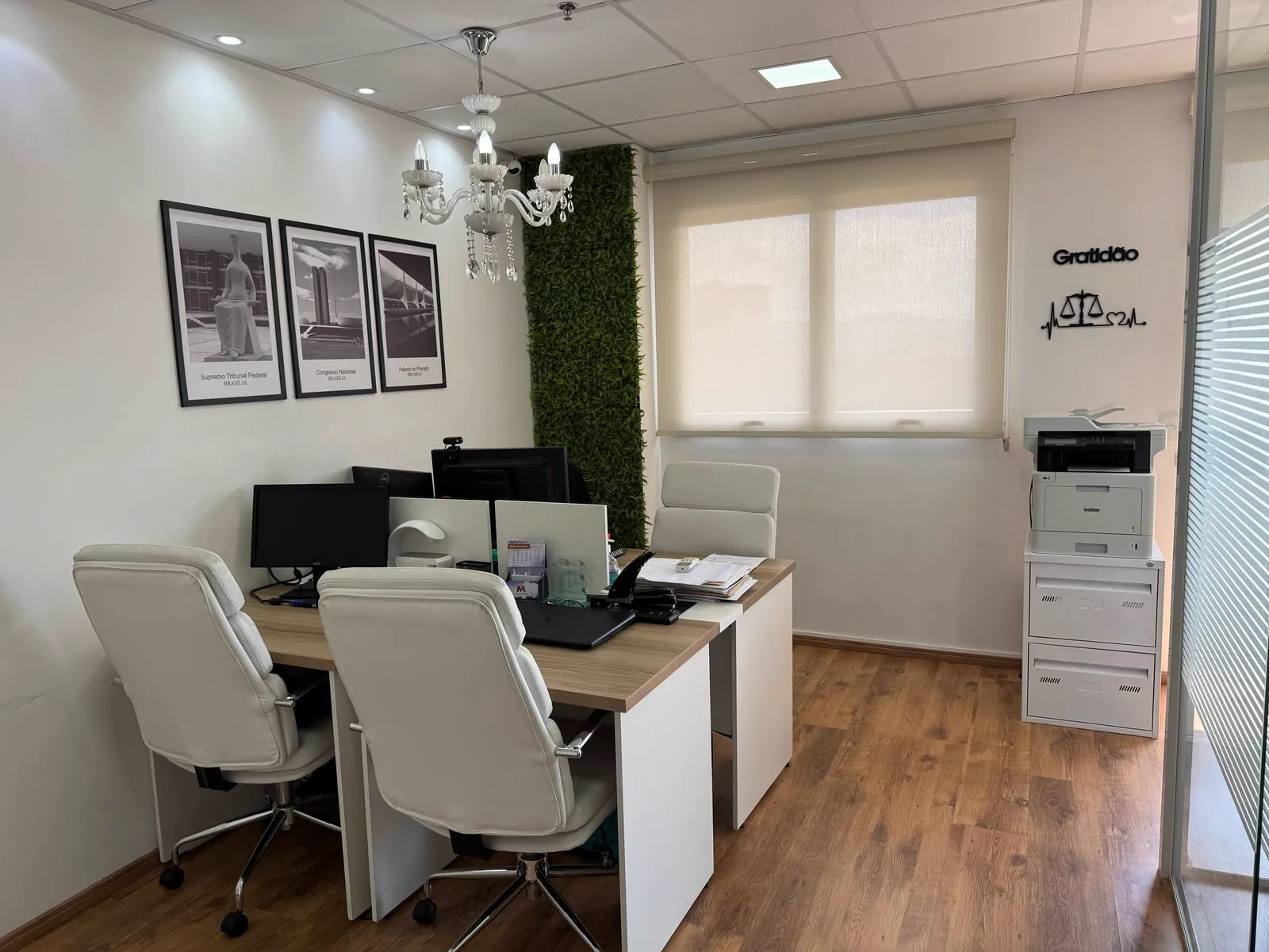 Sala de trabalho, Sidney Fabro Advogados